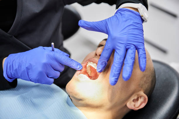 Best Emergency Tooth Extraction  in Van Buren, AR