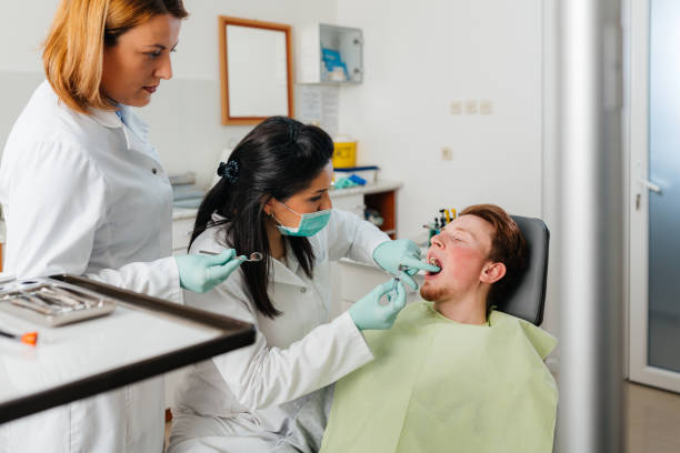 Best Tooth Infection Emergency Dentist  in Van Buren, AR